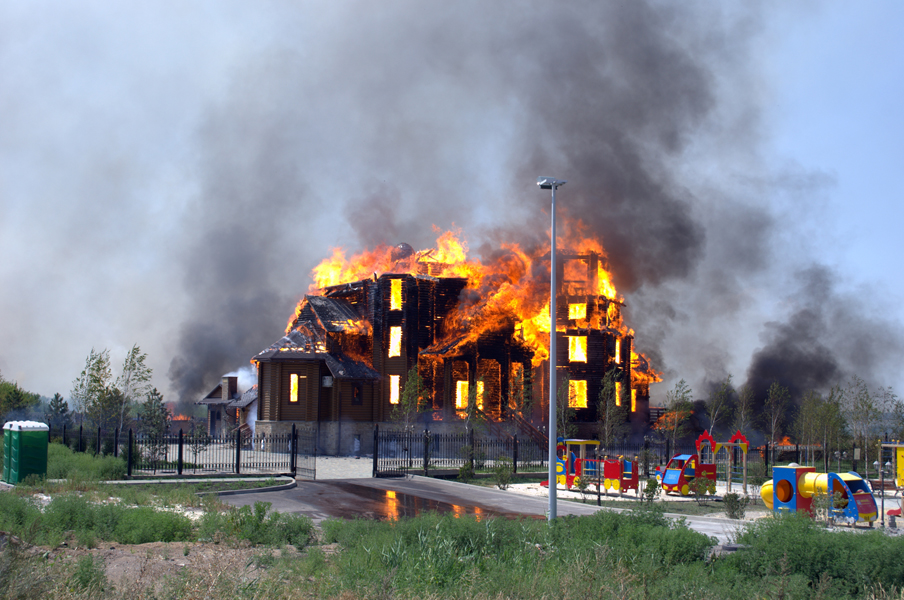 Church in Gorlovka burns down as result of shelling
