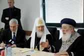 Russian Orthodox Head Meets Israel Chief Rabbis, Peres