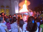 Maaloula refugees celebrate the Exaltation of the Cross, pray for their martyrs