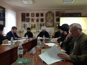 Metropolitan Antonij chairs discussions on the course of theological education