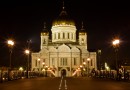Cathedral of Christ the Savior and St. Basil Cathedral turn off the lights for Earth Hour