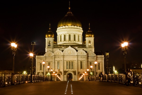 Cathedral of Christ the Savior and St. Basil Cathedral turn off the lights for Earth Hour