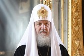 Russian Patriarch Kirill prays for Ukraine together with hundreds of parishioners