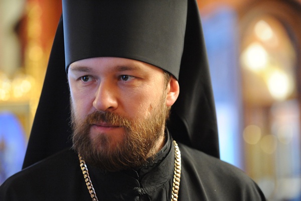 Moscow demands Kiev explanation for denying entry to top Russian cleric
