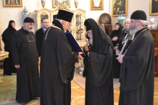 The Myrrh-Bearing Hawaiian-Iveron Icon of the Mother of God is Ceremoniously Greeted in Georgia