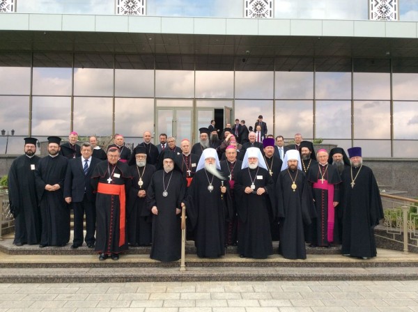 Belarus’s President Alexander Lukashenko meets with participants in 4th Orthodox-Catholic Forum