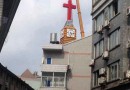 China Removes Crosses From Two More Churches in Crackdown
