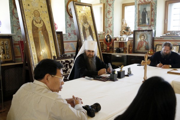 Metropolitan Georgy of Nizhny Novgorod and Arzamas meets with delegation of Chinese specialists from Hubei Province and city of Wuhan