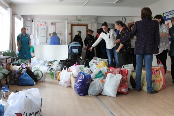 Russia’s diplomatic mission and Moscow Patriarchate’s parish in Madrid raise aid for refugees from Ukraine