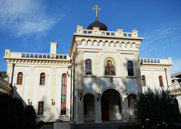 Holy Synod meets for regular session in Southern Russia