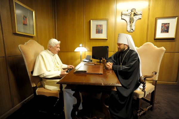 Metropolitan Hilarion meets with Pope Emeritus Benedicts  XVI and Russia’s Ambassador to Vatican