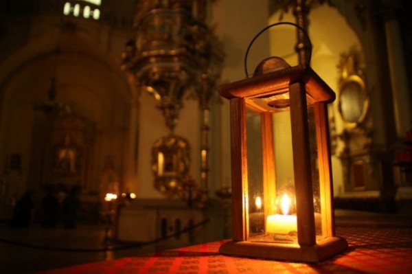 Grodno welcomes Peace Light from Bethlehem