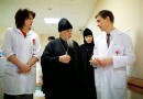 Patriarch Kirill gives wounded children from Donbass computers, icons