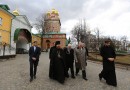 US Ambassador John Tefft visits St Sergius’s Laura of the Trinity