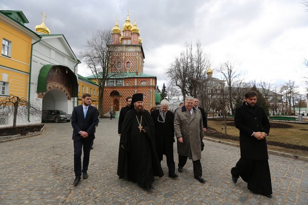 US Ambassador John Tefft visits St Sergius’s Laura of the Trinity