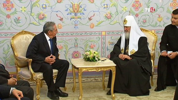 President Raul Castro Invites Russian Patriarch to Cuba