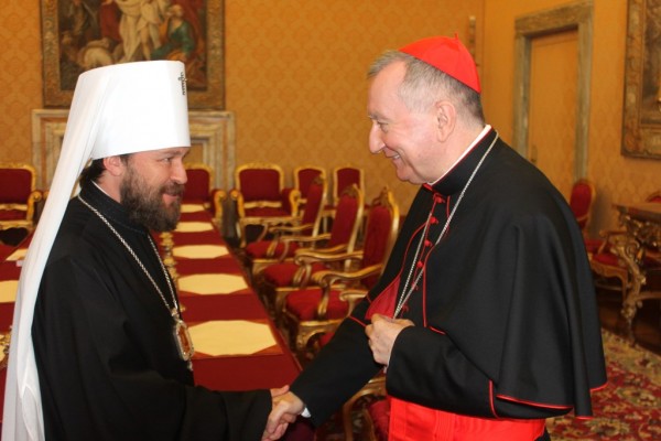 Metropolitan Hilarion meets with Vatican Secretary of State and Presidents of Pontifical Councils for family and promoting Christian unity