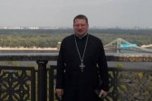 Priest attacked in Kiev dies