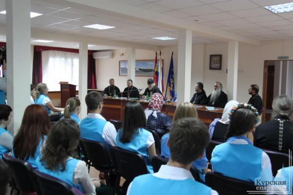 Metropolitan German meets with participants of the 8th International Conference “Concord of Orthodox Youth”