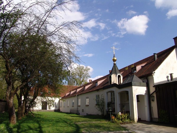 This Year’s Annual Orthodox Seminar Held at the German Diocesan Cathedral Focuses on Monasticism