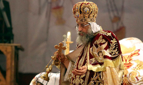 Coptic pope delegates Minya’s bishop to speak about sectarian attack