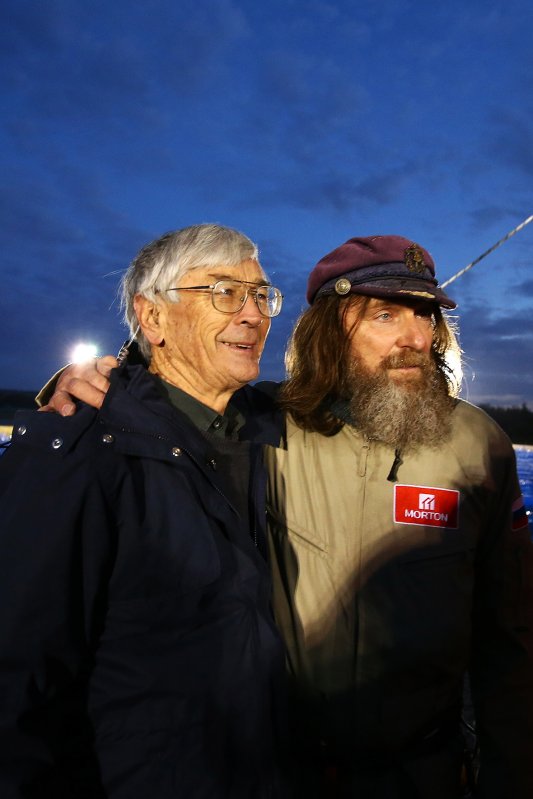 Australian explorer Dick Smith and Fedor Konyukhov, before lift off (Paul Kane/ Getty Images)