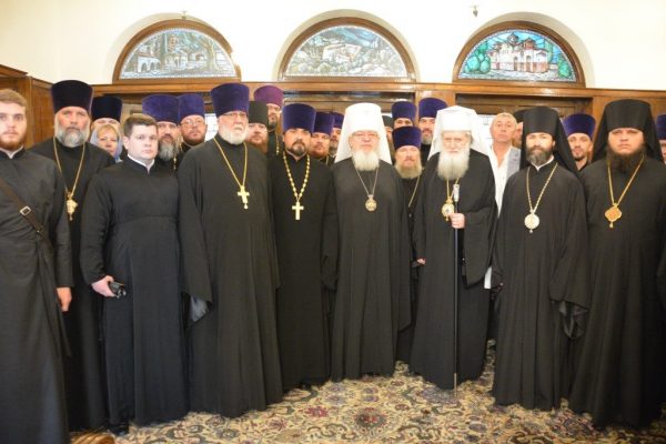 Primate of Bulgarian Orthodox Church receives pilgrims from Voronezh metropolia