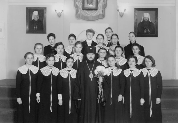 With the graduates of the Choral Faculty. Leningrad, the 1970s.