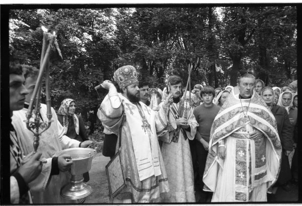 A service in the church of the Transfiguration of Our Lord in Smolensk. August 29, 1985.