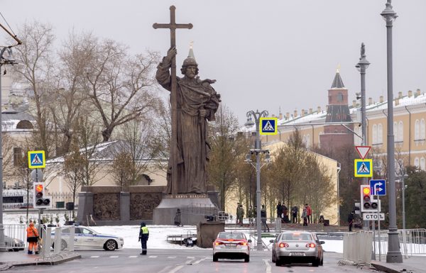 Monument to St Vladimir Duke unveiled in Moscow