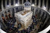 Holy Fire Descends in Jerusalem as Christians Preparing to Celebrate Easter