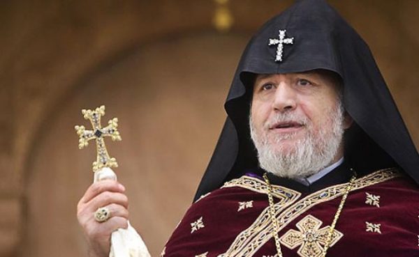 Catholicos of All Armenians offers condolences to Pontiff of the Coptic Orthodox Church