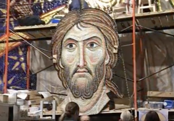 11 ton mosaic of Jesus installed in one of the world’s biggest churches