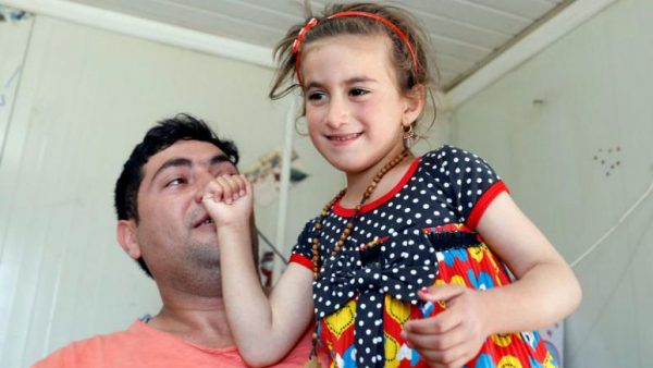 Iraqi Christian girl freed from Islamic State says ‘mum, dad’ again