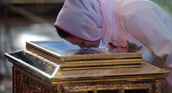 Russian Church says over half of pilgrims venerating St Nicholas’s relics non-Muscovites