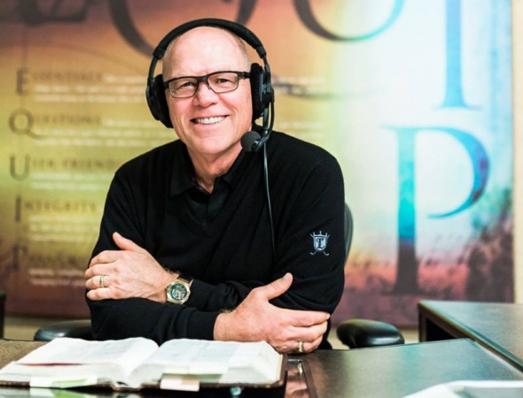 ‘Bible Answer Man’ Hank Hanegraaff Says Watching ‘Pastor-Preneurs’ Led Him to Leave Evangelicalism