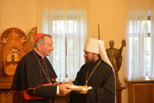 Metropolitan Hilarion meets with Holy See Secretary of State