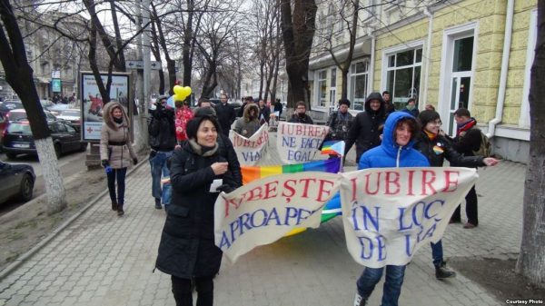 Sexual Minorities Hold Their First Successful Parade in Chisinau