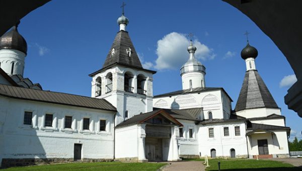 Patriarch Kirill Wants to Revive Monastic life in the Ferapontov Monastery