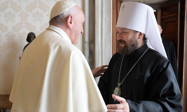 Metropolitan Hilarion of Volokolamsk Meets with Pope Francis