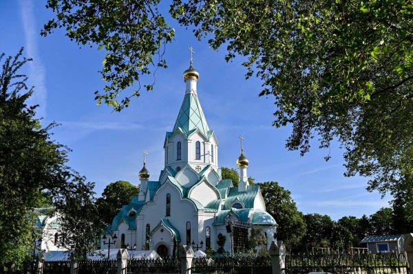 His Holiness Patriarch Kirill Consecrates the Church of All Saints in Strasbourg