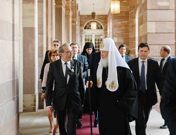 His Holiness Patriarch Kirill Meets with Mayor of Strasbourg, Mr. Roland Ries
