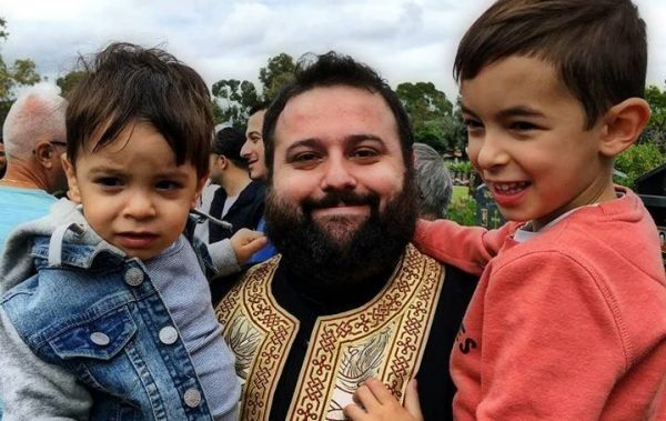 Priest’s Heartfelt Message of Support to Parents Reluctant to Take Their Children to Church Goes Viral