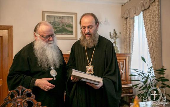 Chancellor of the Ukrainian Orthodox Church and Rector of the Chicago Pastoral School Discuss Cooperation in the Field of Theological Education