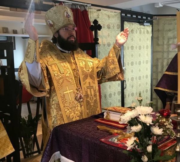 Metropolitan Antony Celebrates Liturgy at Ss. Peter and Paul Parish in Hong Kong
