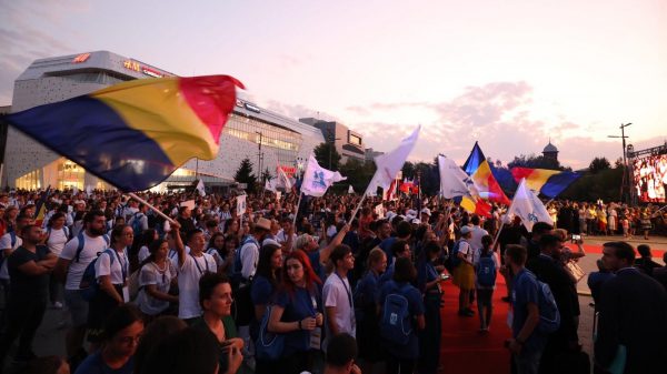 Over 4,000 Young Christians Attend International Meeting of Orthodox Youth in Craiova