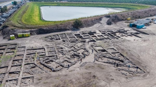 Ruins of 5,000-year-old City Discovered in Israel