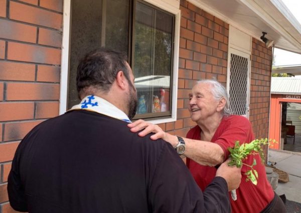 Greek Australian Priest Travels Amidst the Catastrophic Fires to Offer Help to Those in Need