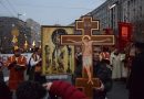 Thousands Take Part in Cross Procession to Support the Faithful of Montenegro in Belgrade