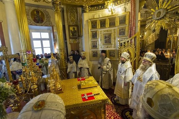 Fr. John (Krestiankin) Prayerfully Commemorated at Pskov Caves Monastery